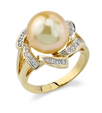 Golden Pearl & Diamond Nova Ring