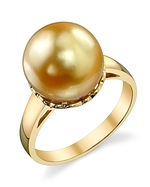 Golden Pearl Laurel Ring