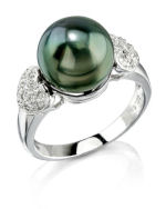 Heart-Shape Tahitian Pearl & Diamond Ring