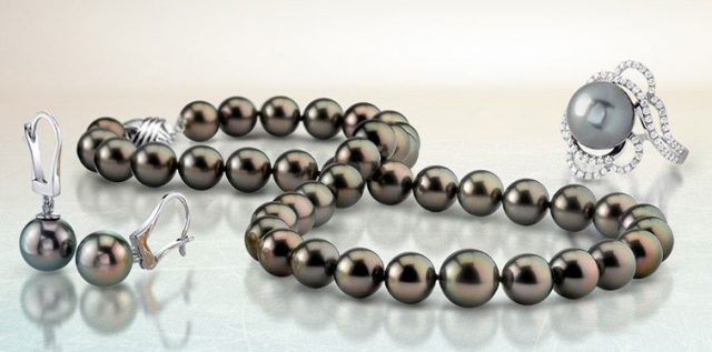 black-pearls