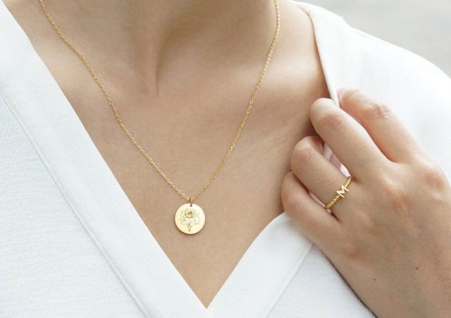 best gifts for mom - Necklace