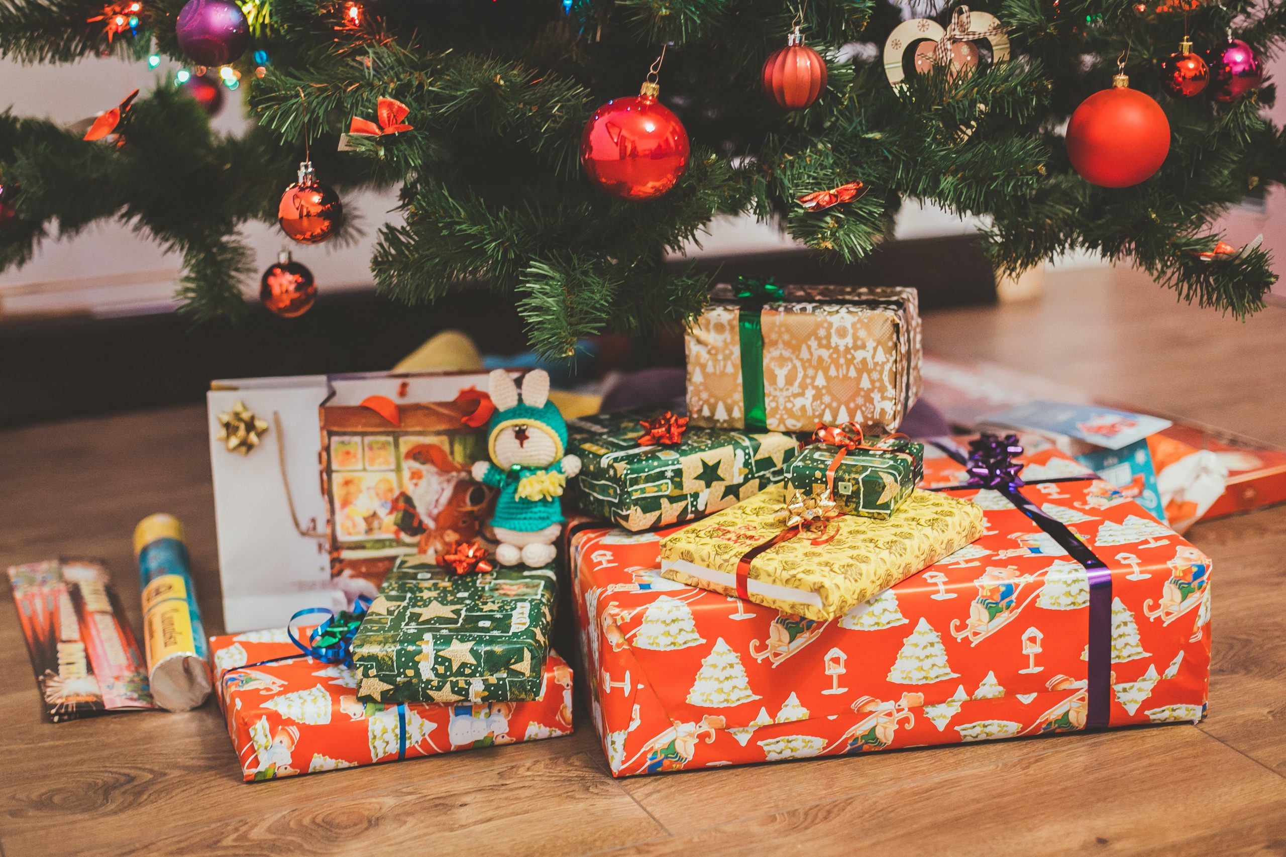How much do you spend on Christmas gifts for your family? (Broken Down!) -  Making Frugal FUN