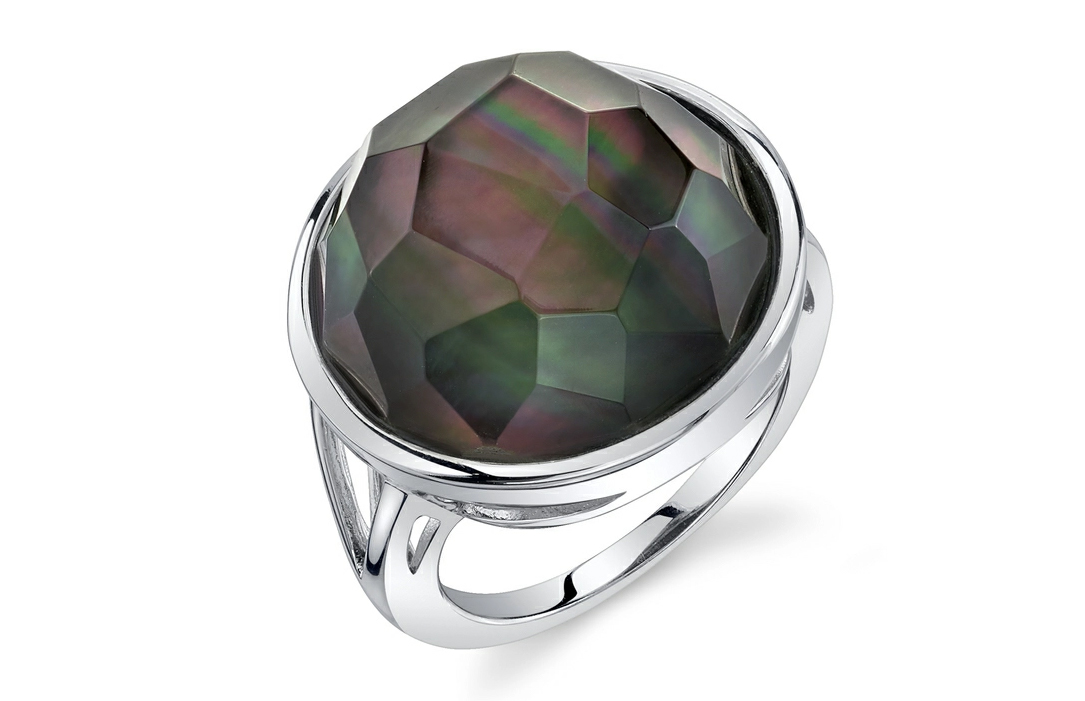 Black Mother of Pearl Ring