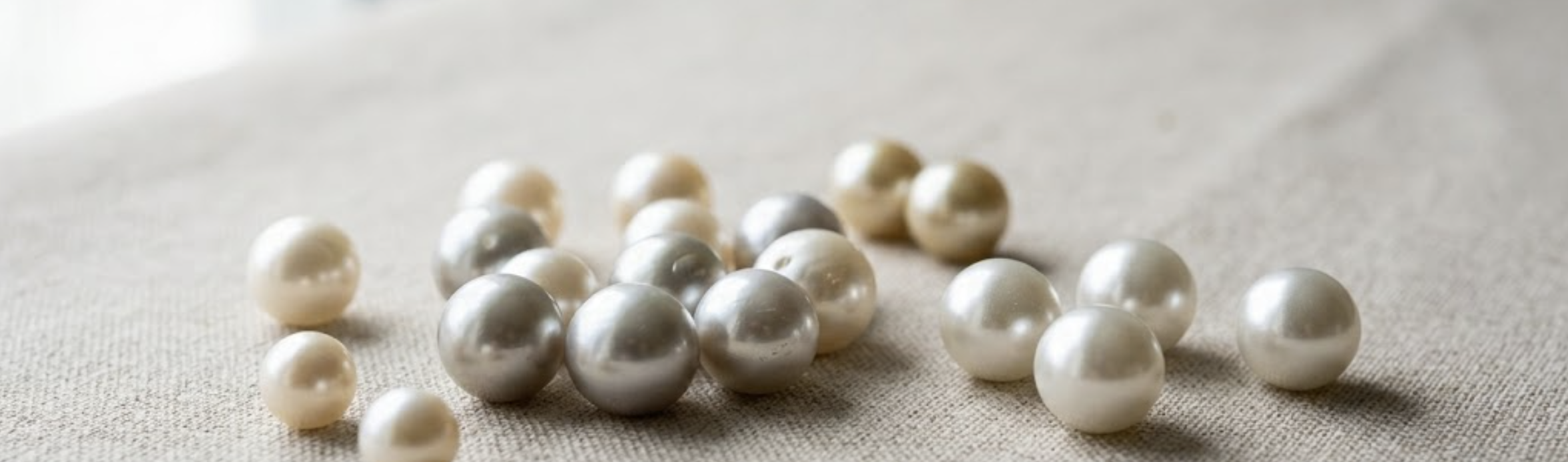 Real vs Fake Pearls: Identification & Buying Guide