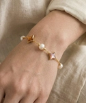 White Freshwater Pearl Anika Bracelet - Secondary Image