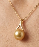 Golden Pearl Lindsey Pendant - Secondary Image
