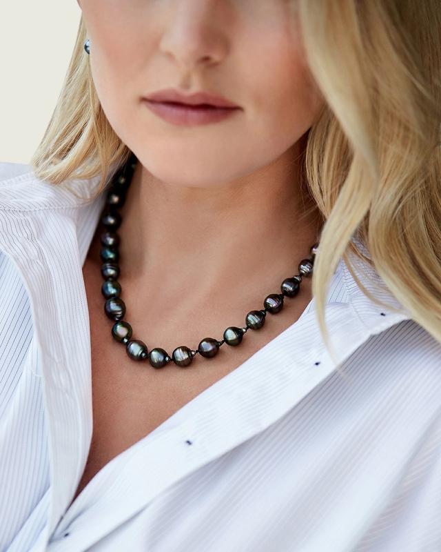 Tahitian black on sale pearl pendant