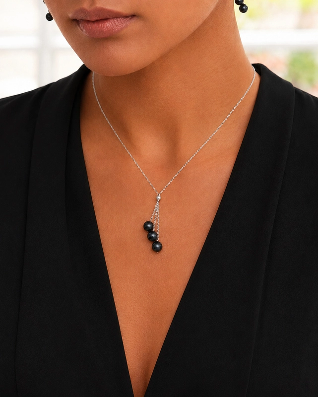 14K Gold Tahitian Pearl Tincup Cluster Pendant - Model Image