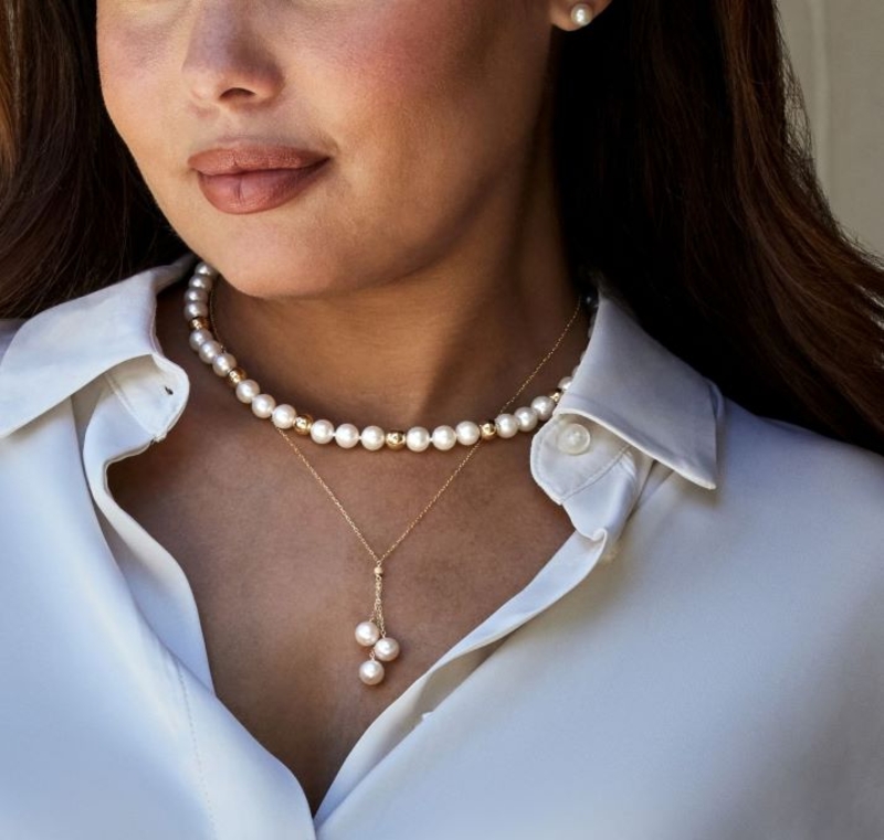 7.5-8.0mm White Freshwater Cultured Pearl Corey Necklace - Model Image