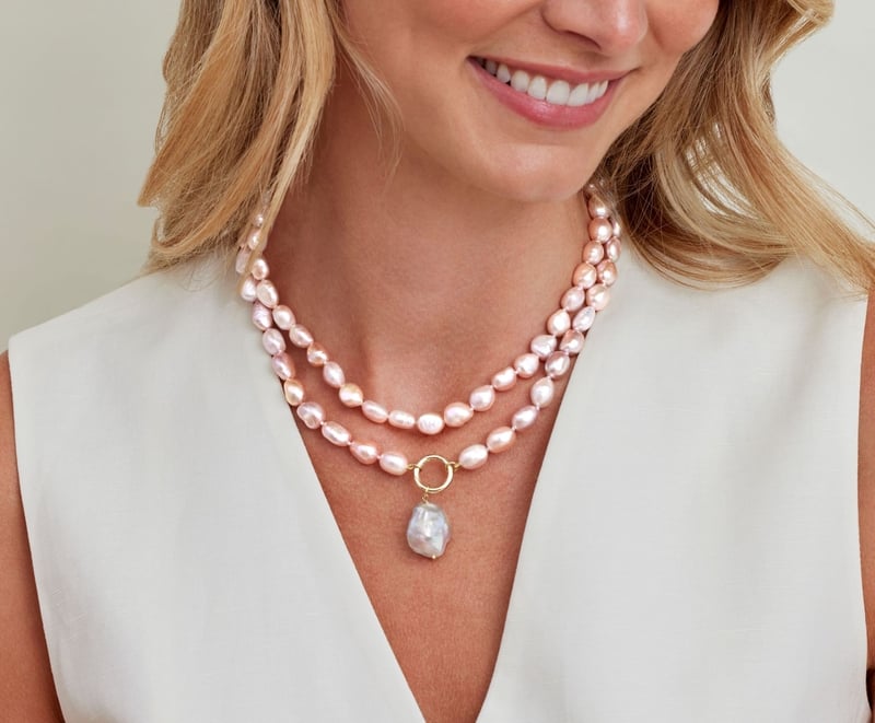 Double strand cultured freshwater pearl necklace