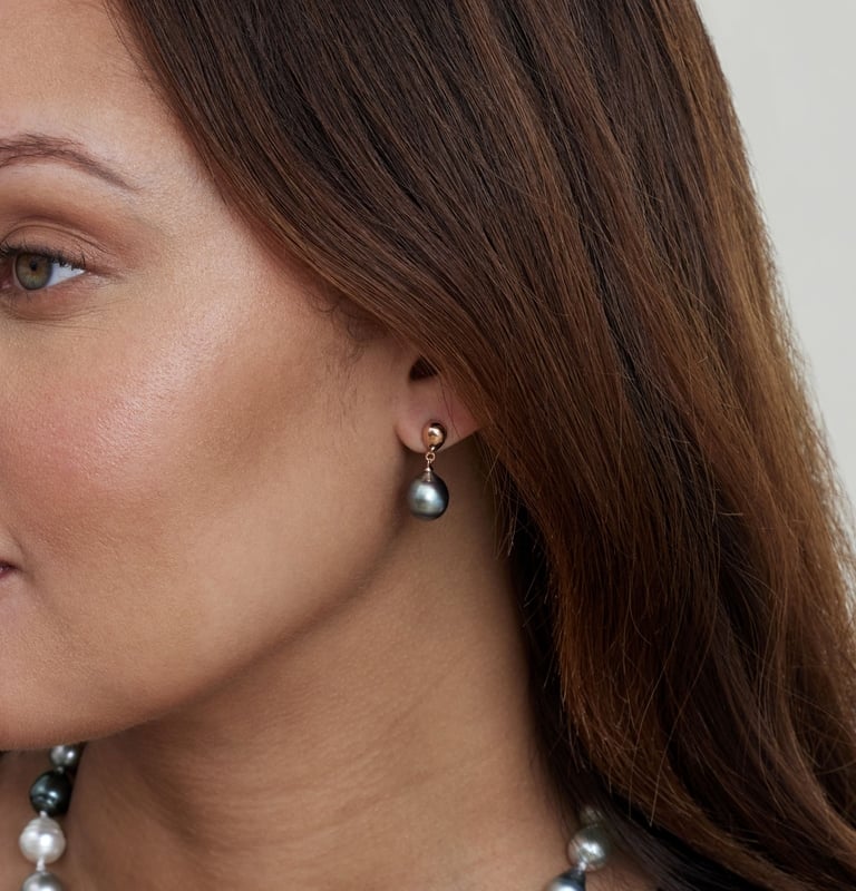 Tahitian Drop South Sea Pearl Ava Earrings - Model Image