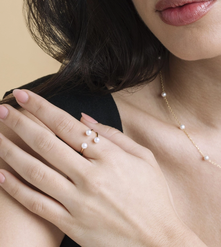 14K Gold Freshwater Pearl Victoria Ring - Model Image