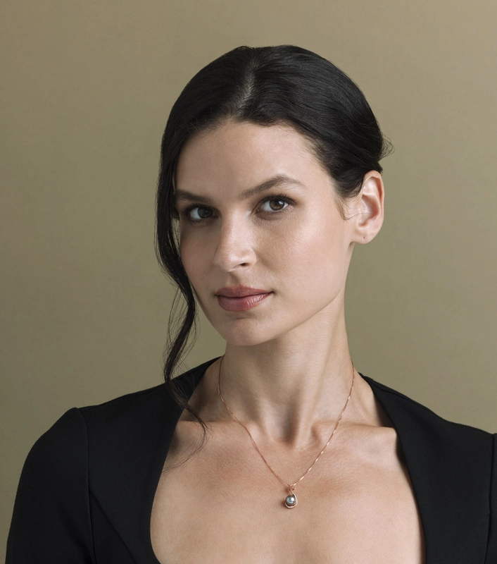 Tahitian South Sea Pearl Anastasia Pendant - Secondary Image