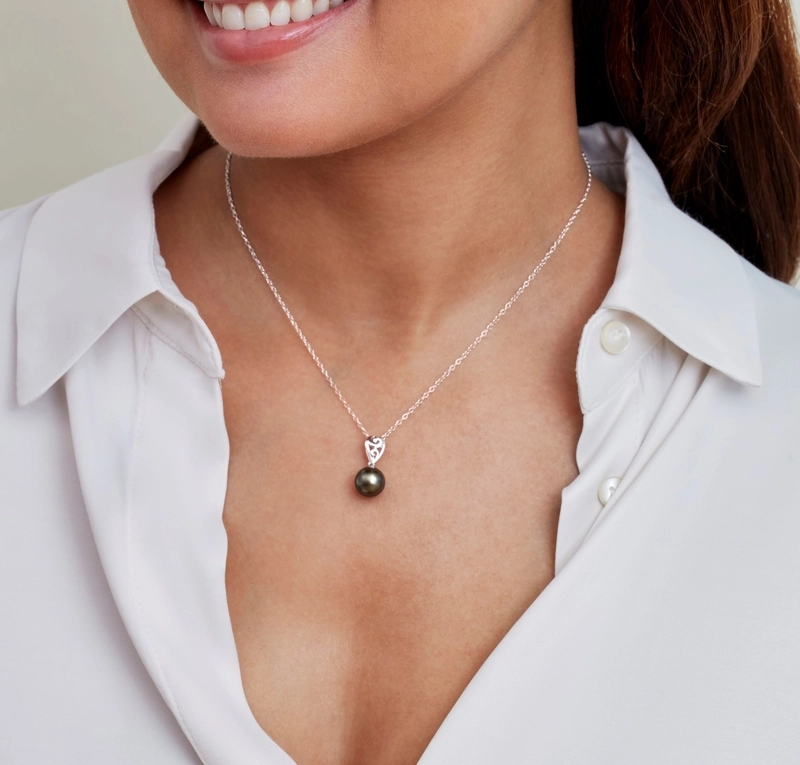 Tahitian South Sea Pearl Andrea Pendant - Model Image