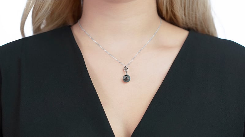 14K Tahitian South Sea Pearl & Diamond Aria Pendant - Model Image