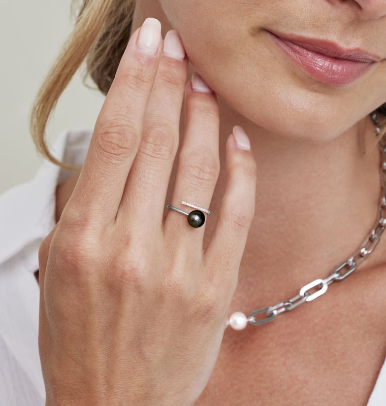 Mikimoto Twist Black South Sea Pearl & Diamond Ring