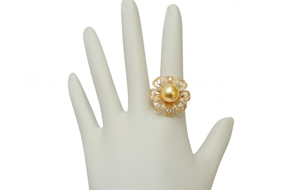 Golden Pearl & Diamond June Ring