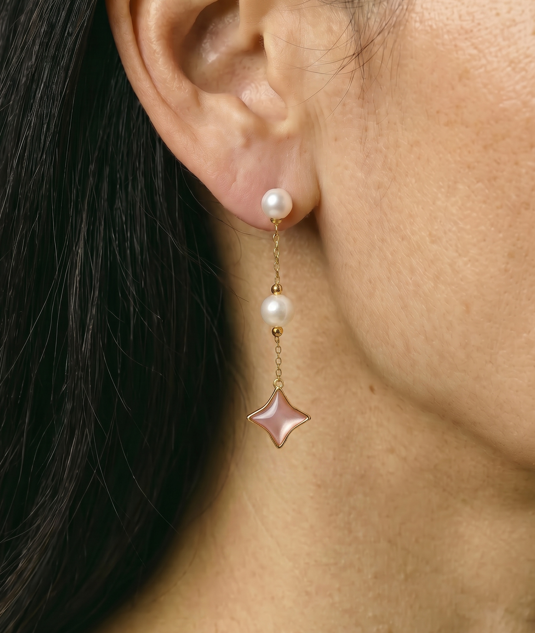 White Freshwater Pearl Anika Set - Third Image