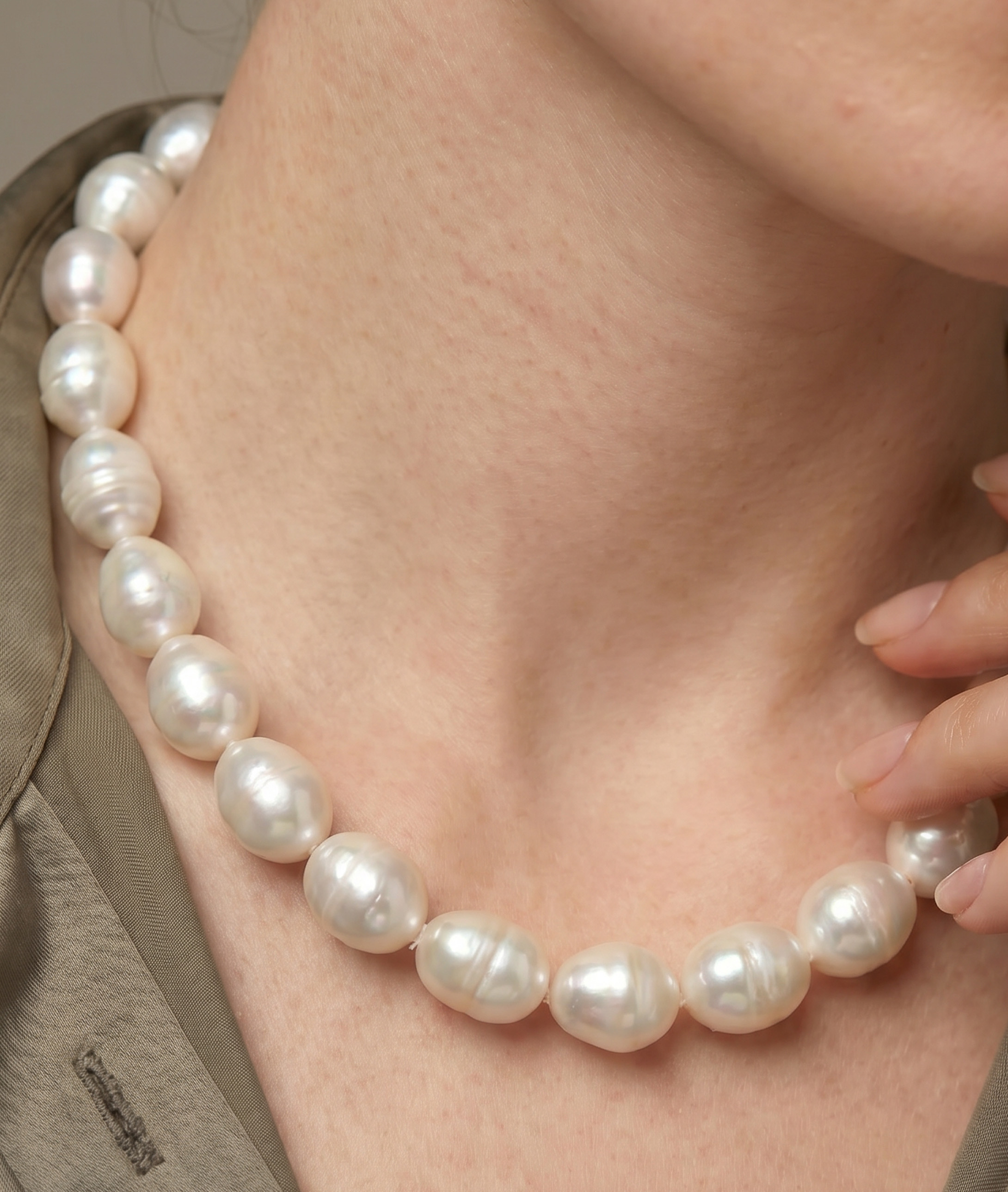 11-13mm White South Sea Drop Oval Pearl Necklace - AAA Quality - Secondary Image
