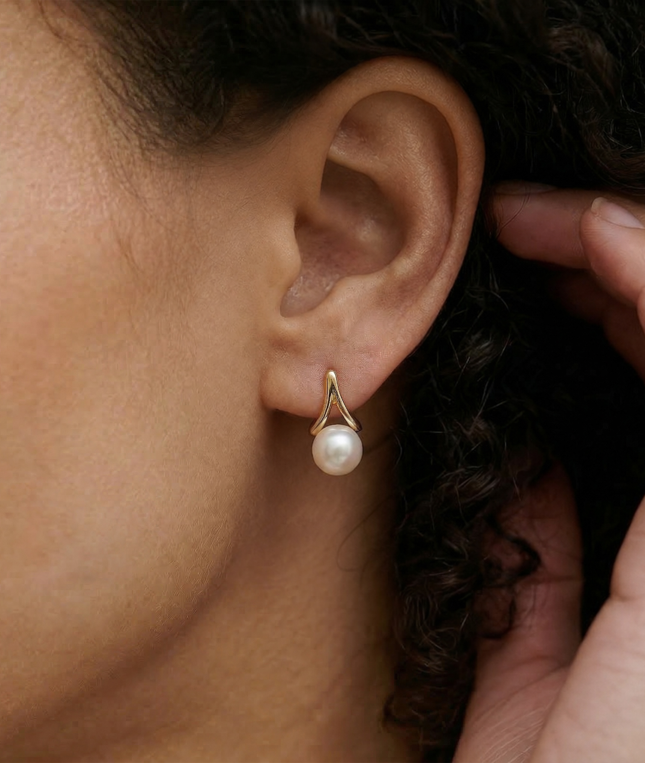 White South Sea Pearl Lindsey Earrings - Secondary Image