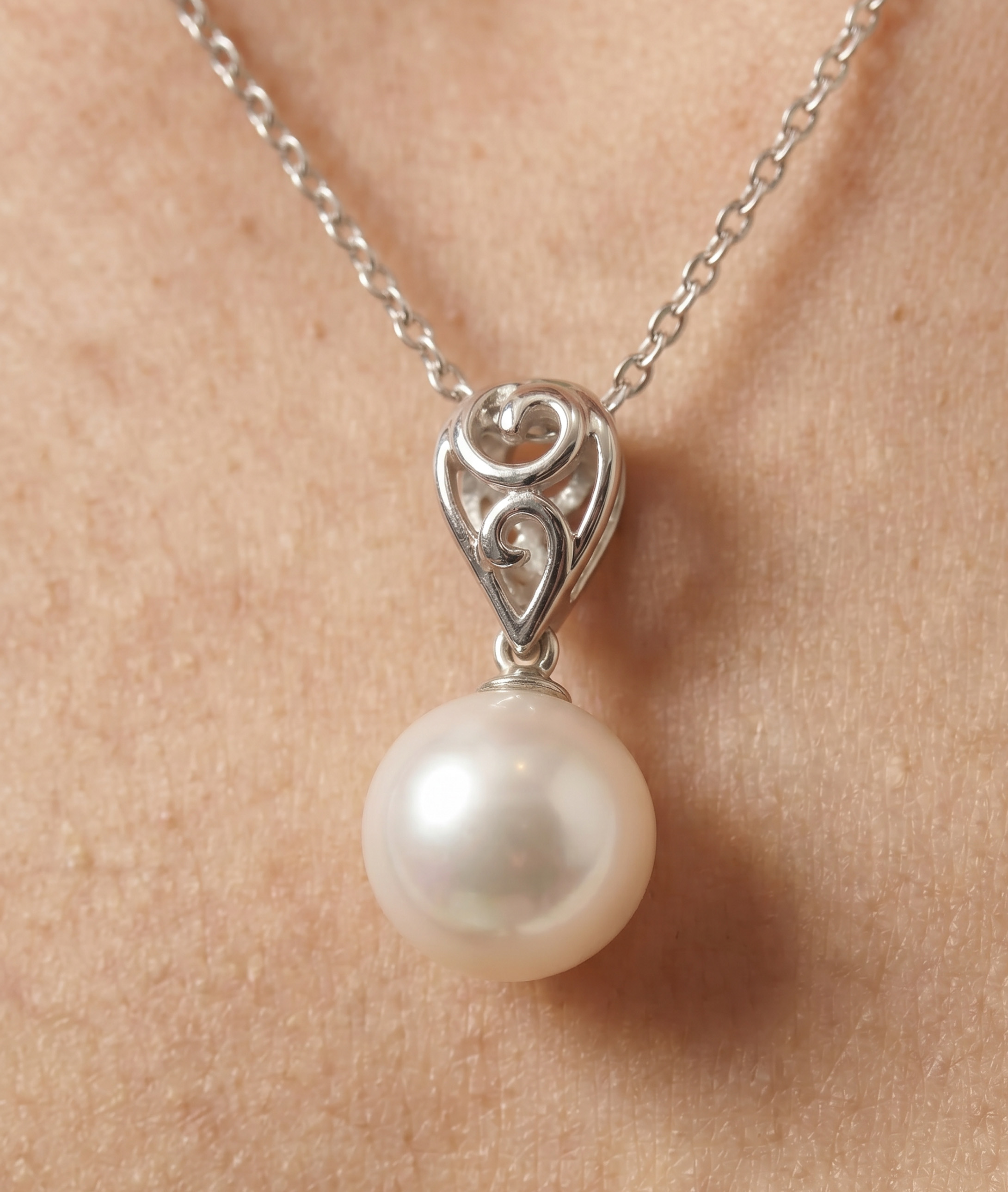Akoya Pearl Andrea Pendant - Secondary Image