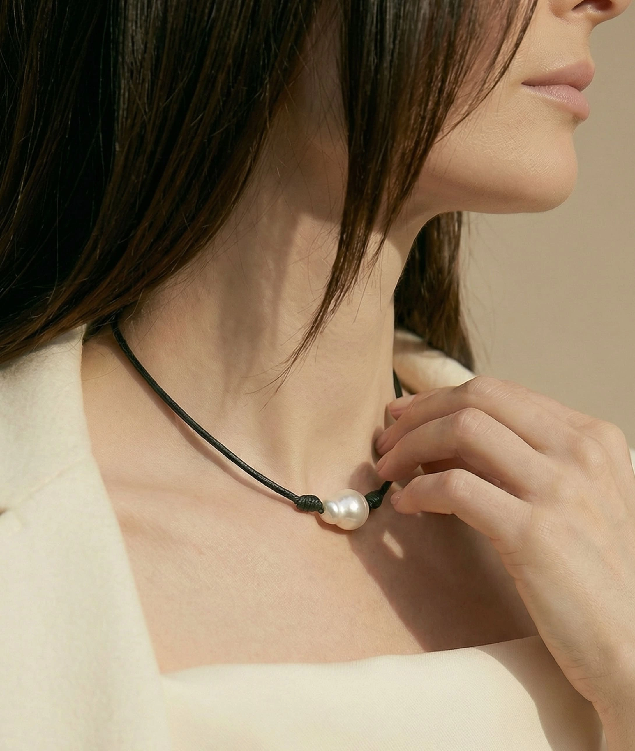 White South Sea Baroque Pearl Leather Adjustable Necklace - Various Sizes