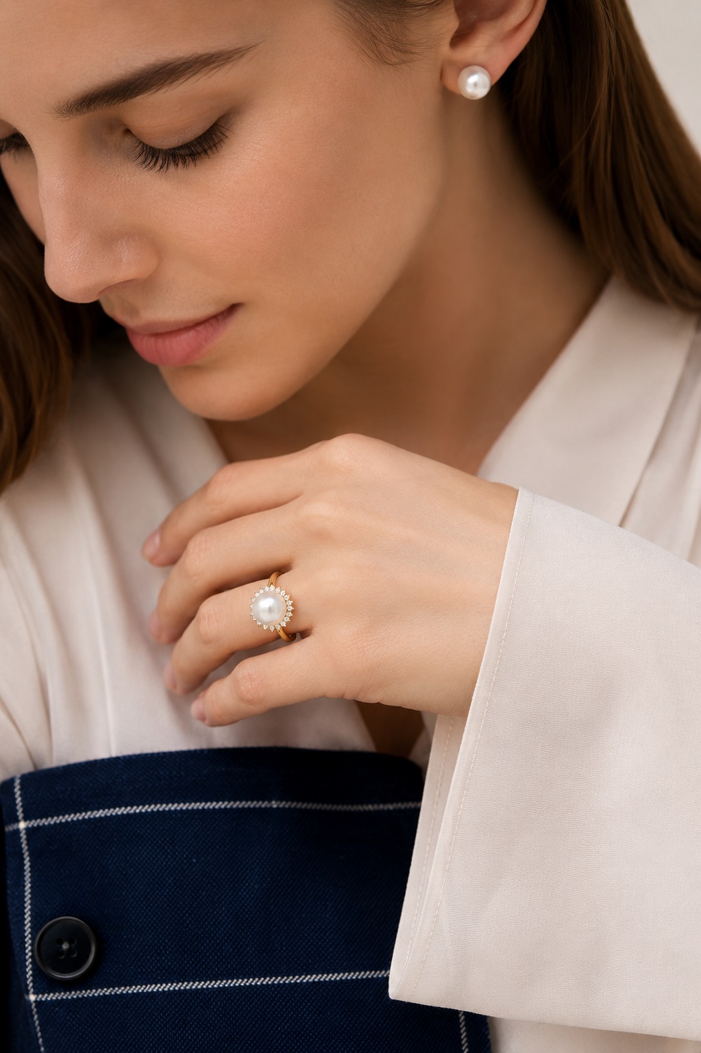 South Sea Pearl & Diamond Sage Ring - Secondary Image
