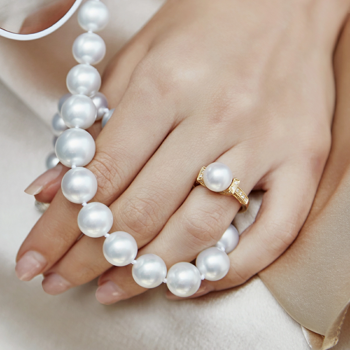 South Sea Pearl &amp; Diamond Sparkling Jewel Ring