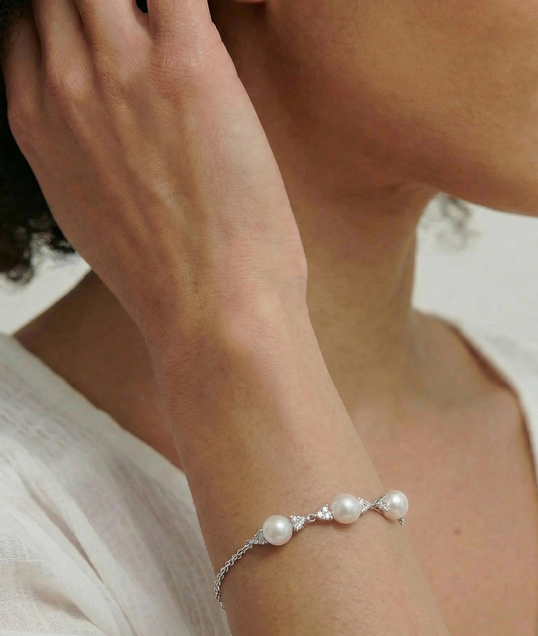 White Freshwater Pearl Rory Bracelet
