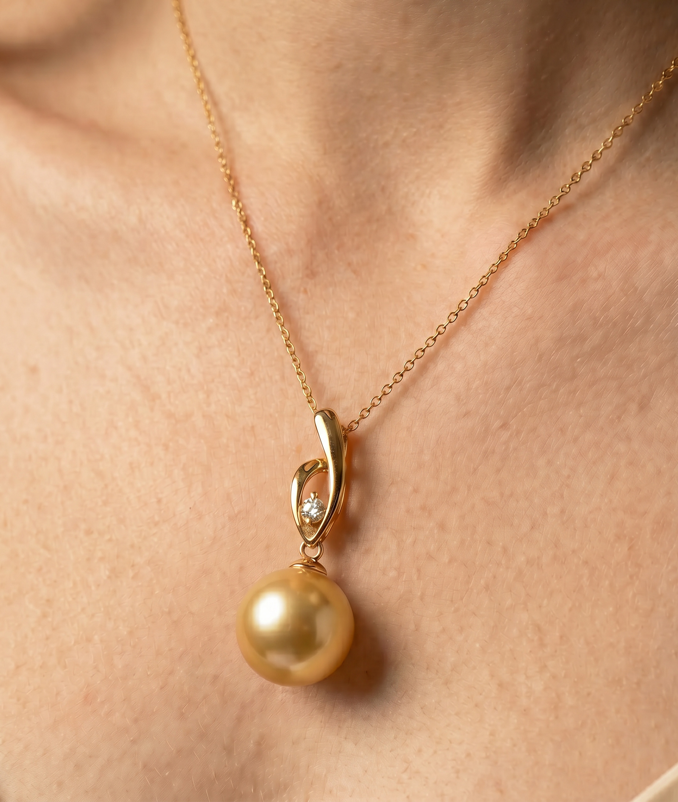 Golden Pearl & Diamond Lois Pendant - Secondary Image