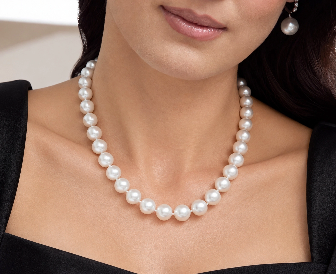 12-14mm White South Sea Drop Oval Pearl Necklace