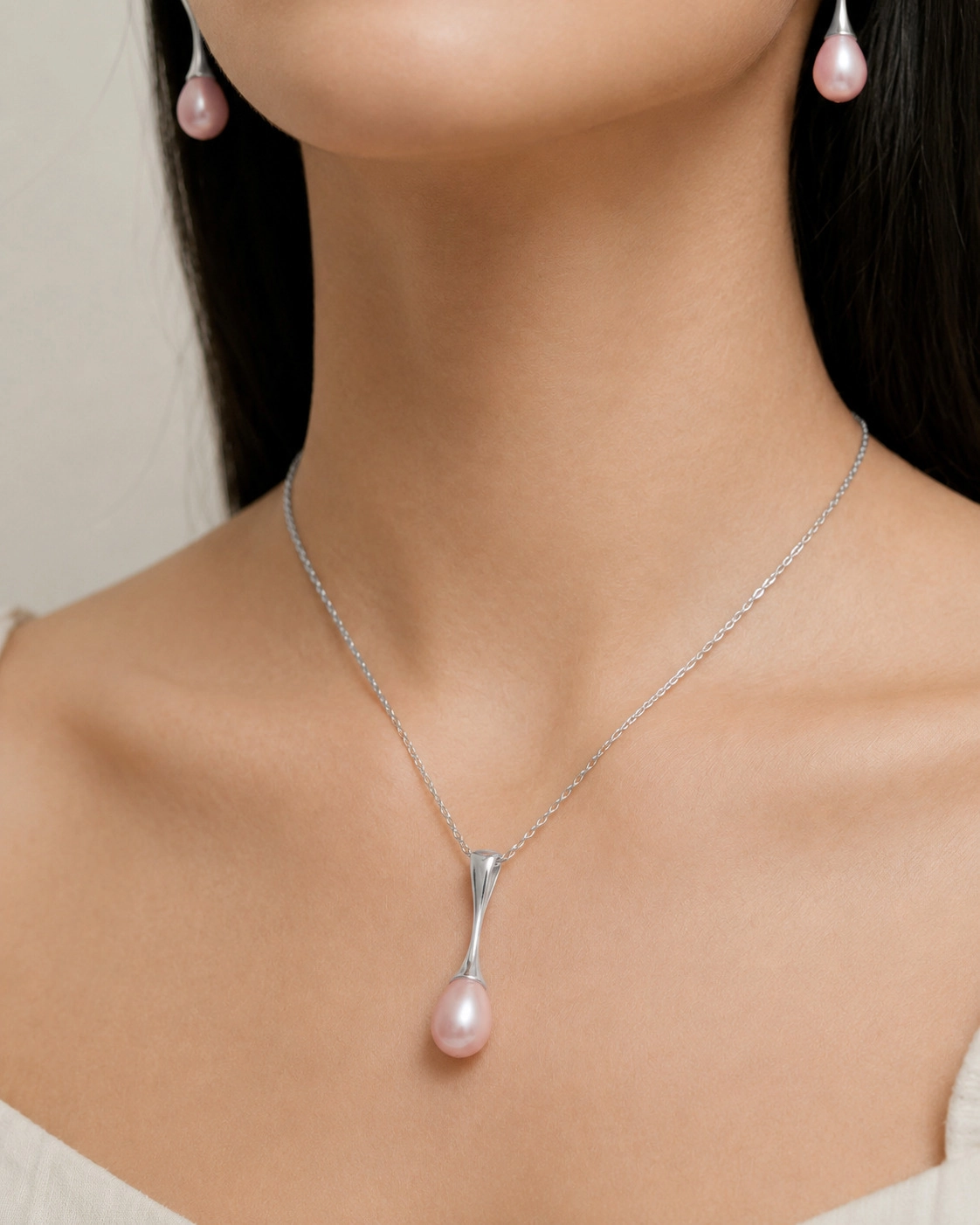 Pink Freshwater Pearl Long Teardrop Pendant