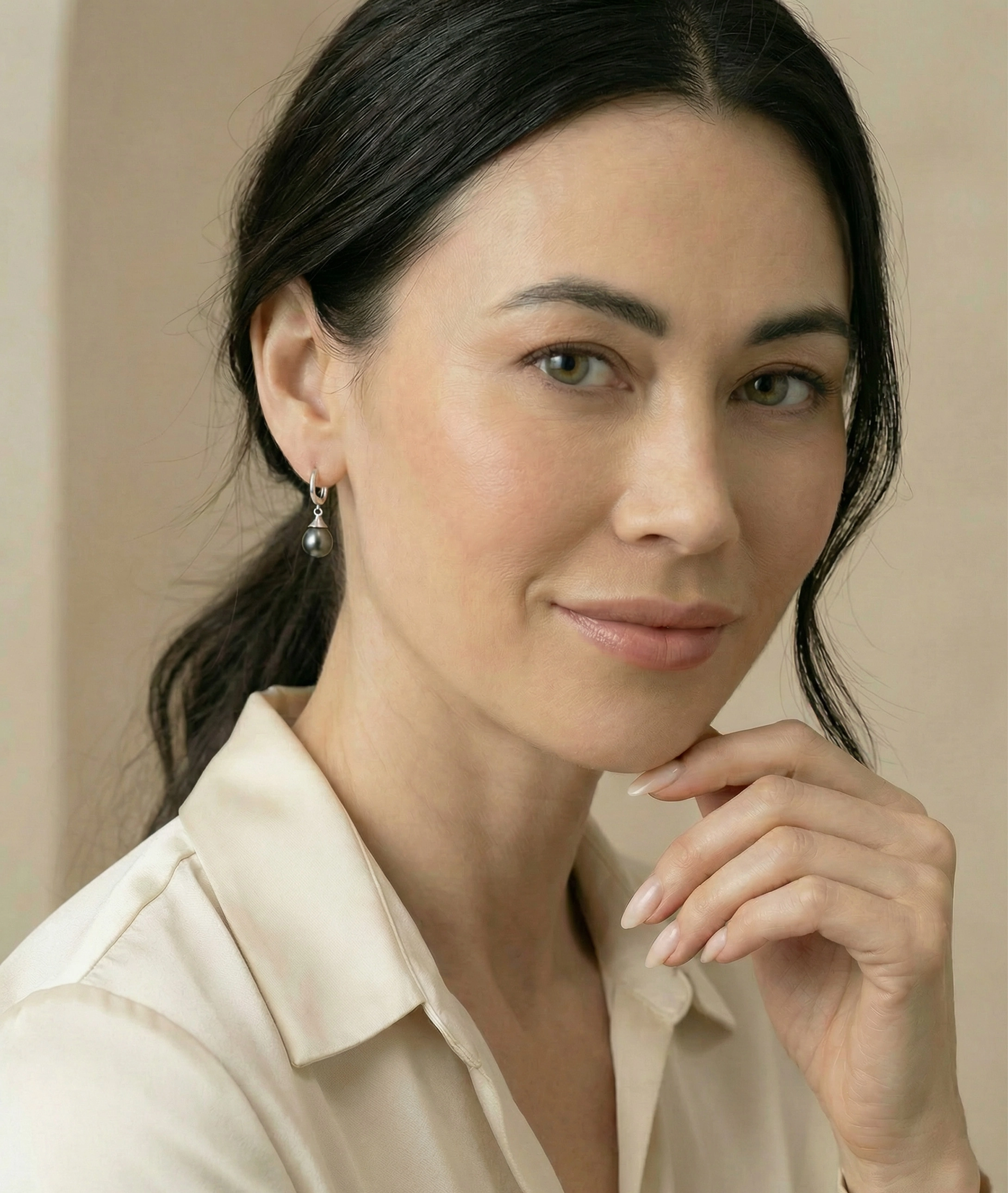 Silver Tahitian South Sea Teardrop Pearl Leverback Earrings