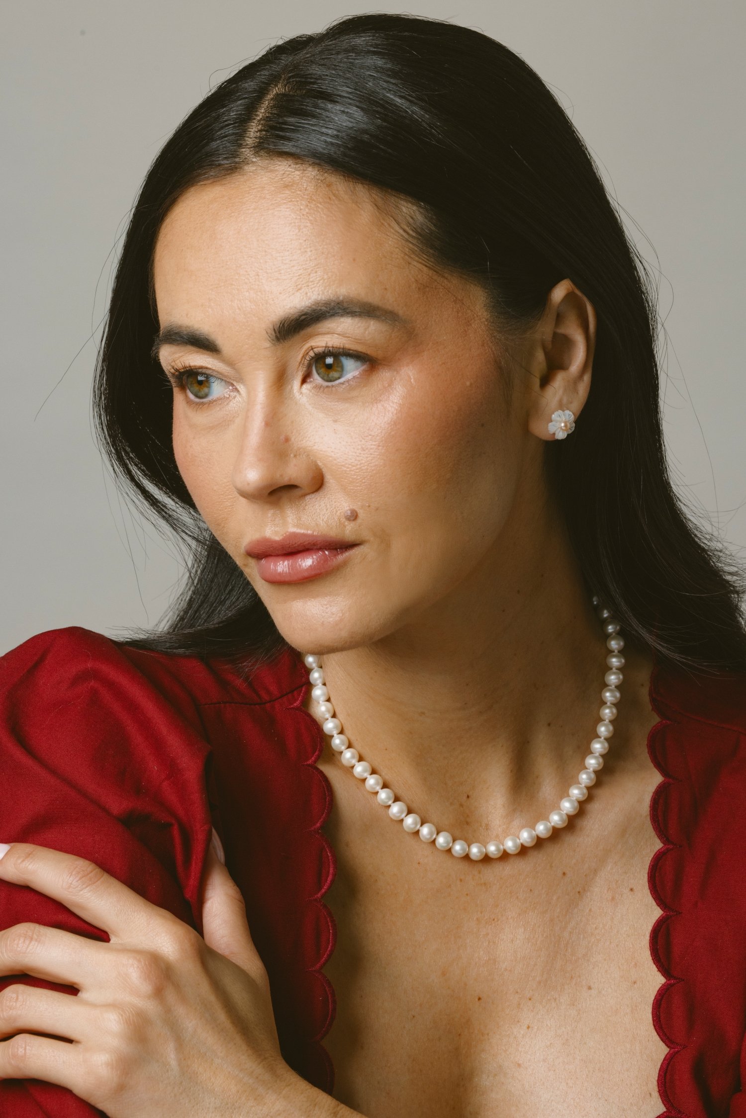 Pink Freshwater Button-Shape Cultured Pearl on Mother of Pearl Flower Lotus Earrings