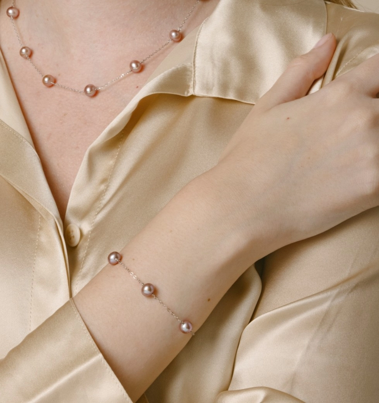 14K Gold Pink Freshwater Pearl Tincup Bracelet