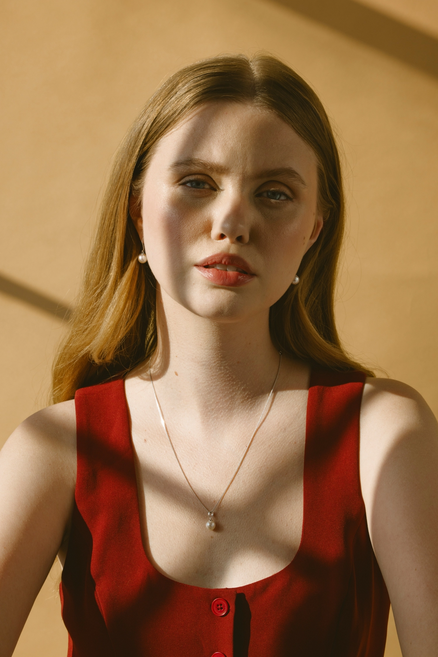 White Freshwater Pearl Sydney Pendant