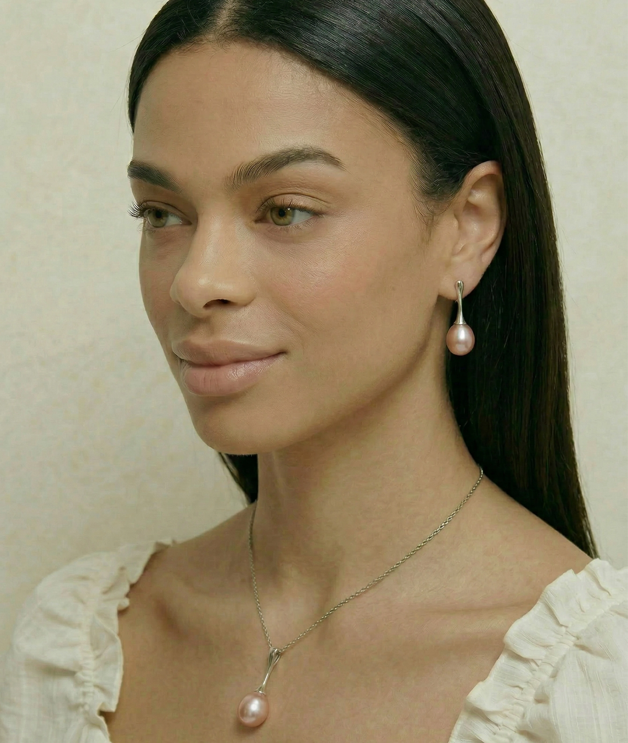 Pink Freshwater Pearl Long Teardrop Pendant