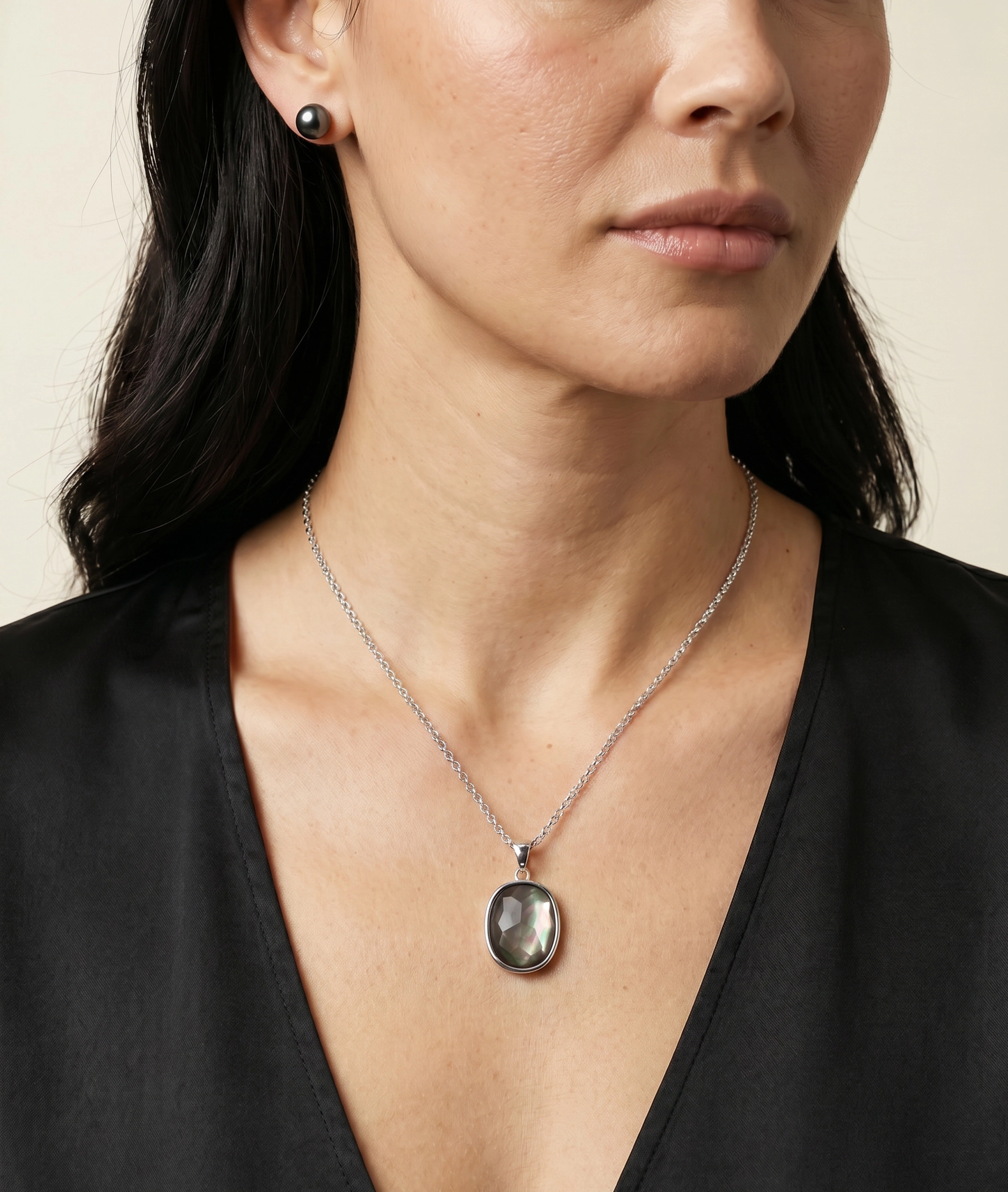 Black Mother of Pearl Cultured Pearl Peyton Pendant Necklace