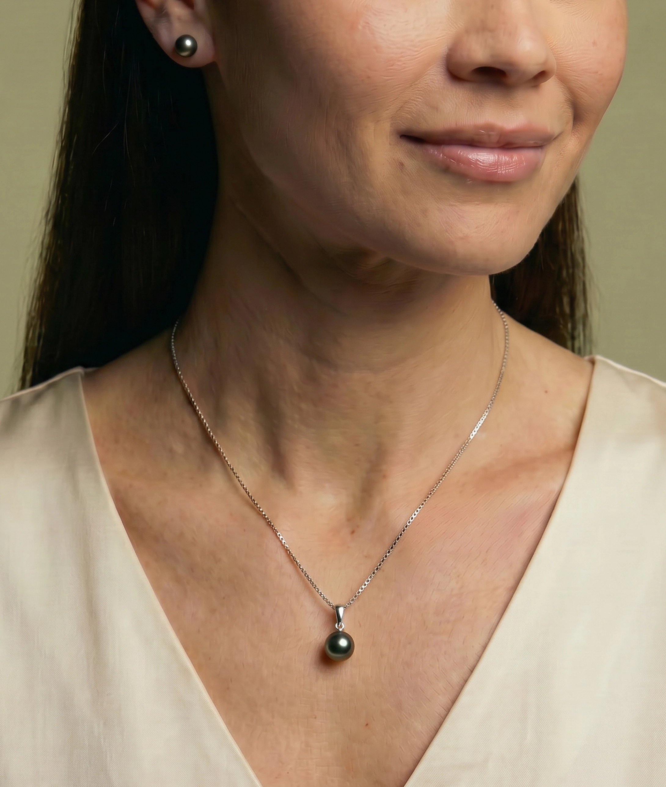 11mm Tahitian South Sea Pearl Sydney Pendant