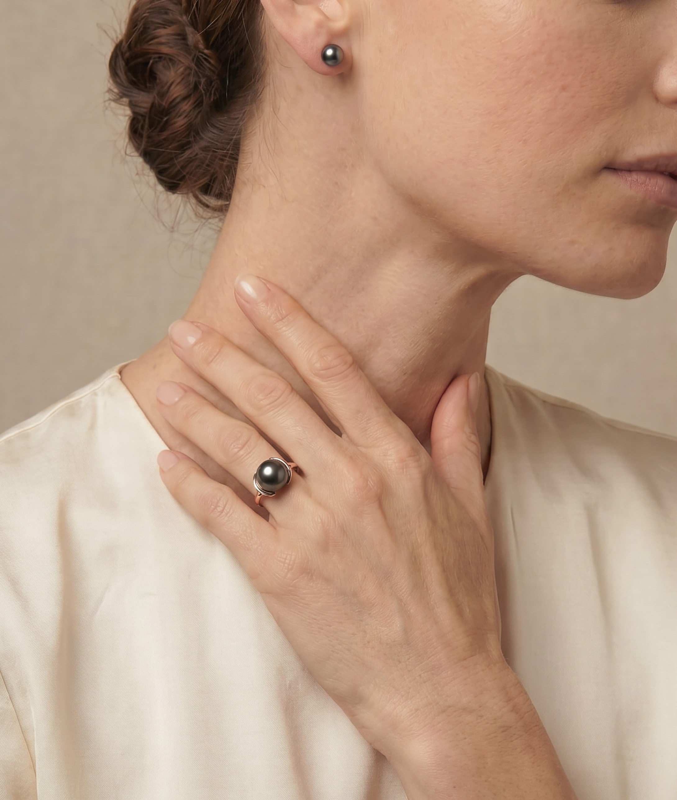 14K Gold Tahitian South Sea Pearl Felicia Ring - Model Image